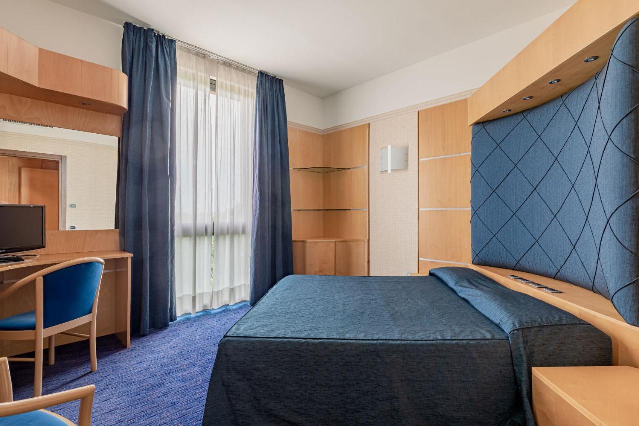 Family Suite,1018731106:JPEG